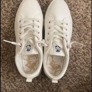 Roxy white shoes. size 8